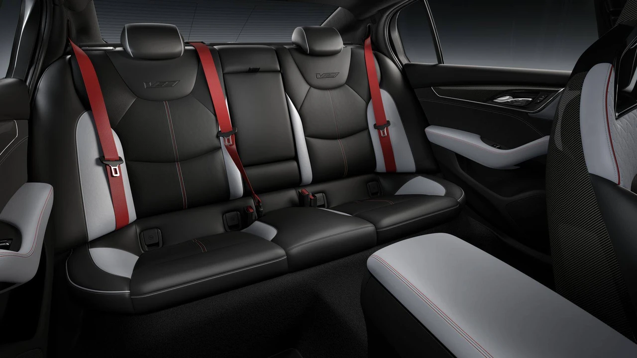 2026 Cadillac CT5-V Blackwing - Image 10 of 11