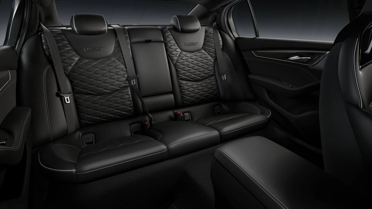 2026 Cadillac CT5-V Blackwing - Image 10 of 11