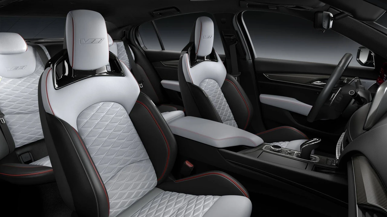 2026 Cadillac CT5-V Blackwing - Image 10 of 12