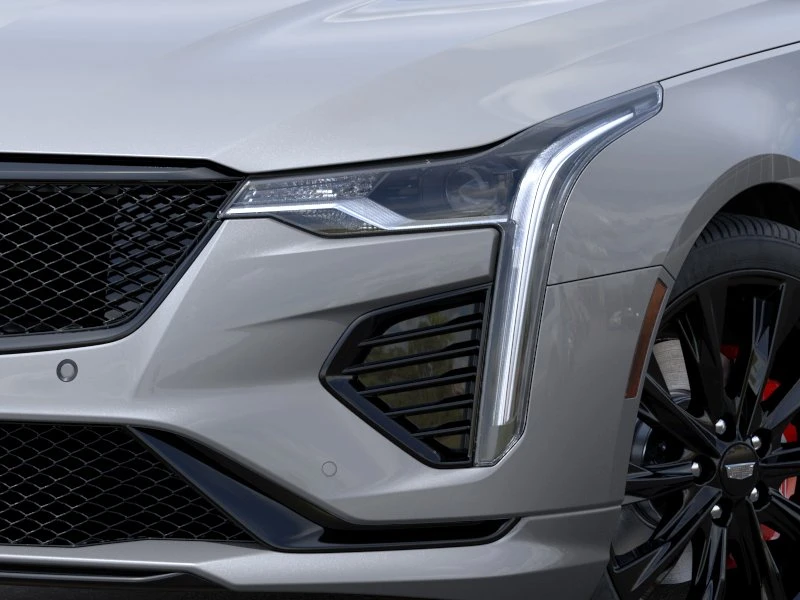 2026 Cadillac CT4-V - Image 10 of 31