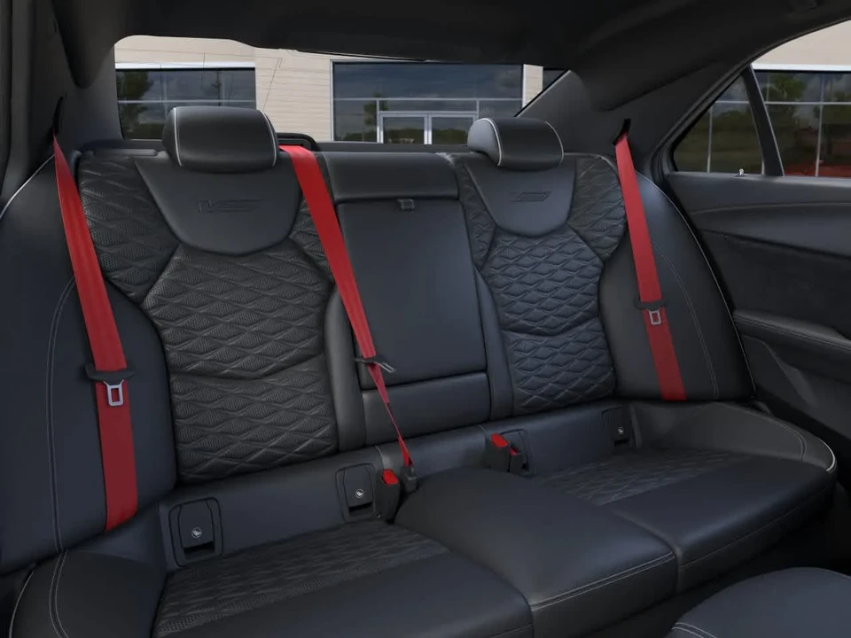 2026 Cadillac CT4-V Blackwing - Image 17 of 31