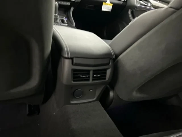 2026 Cadillac CT5-V - Image 23 of 31