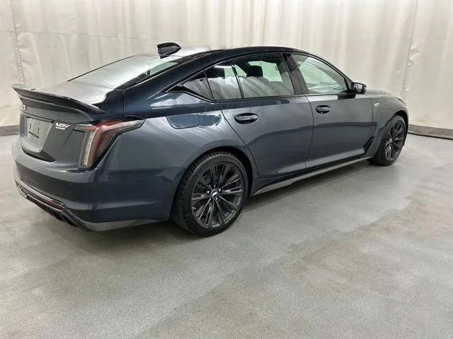 2026 Cadillac CT5-V - Image 4 of 31