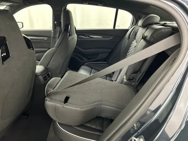 2026 Cadillac CT5-V - Image 25 of 31