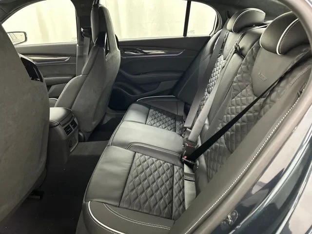 2026 Cadillac CT5-V - Image 24 of 31
