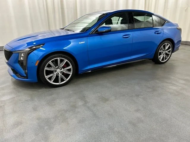 2026 Cadillac CT5 - Image 2 of 29