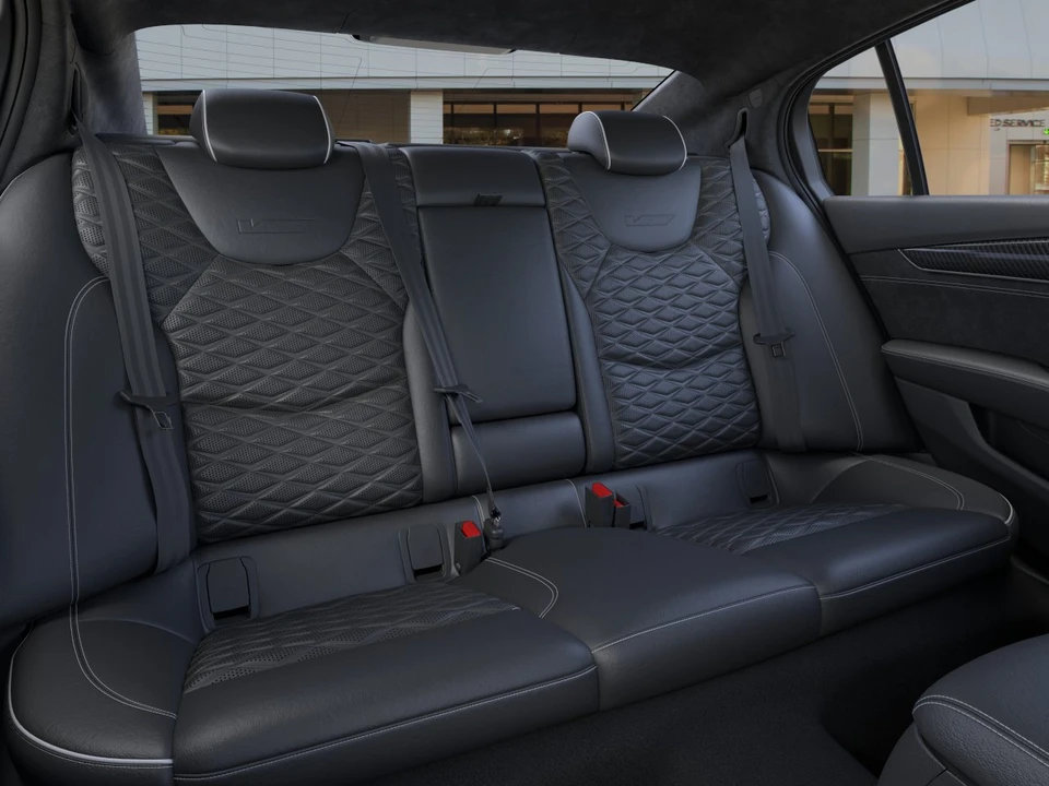 2026 Cadillac CT5-V - Image 17 of 31