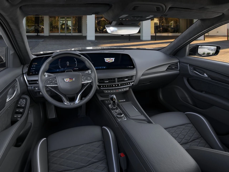 2026 Cadillac CT5-V - Image 15 of 31
