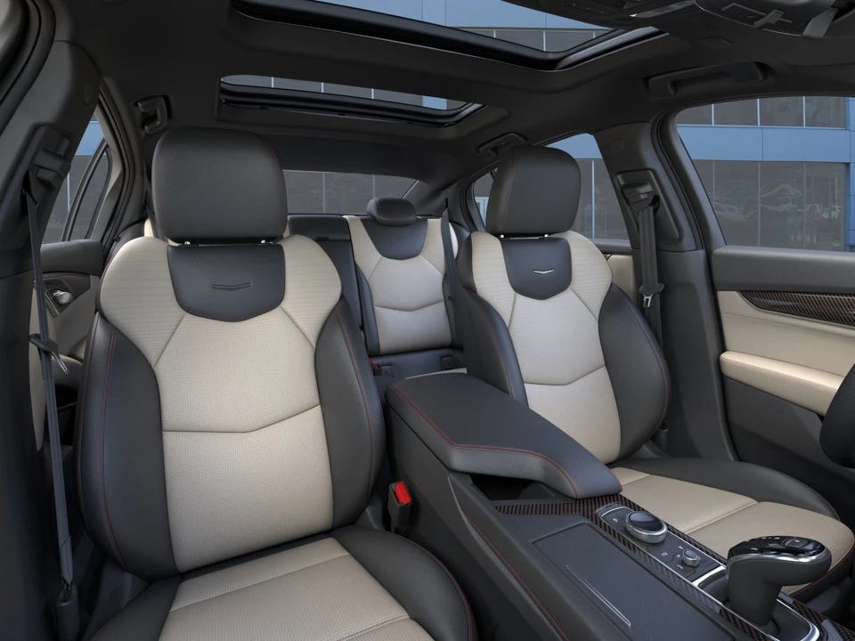 2026 Cadillac CT5-V - Image 16 of 31