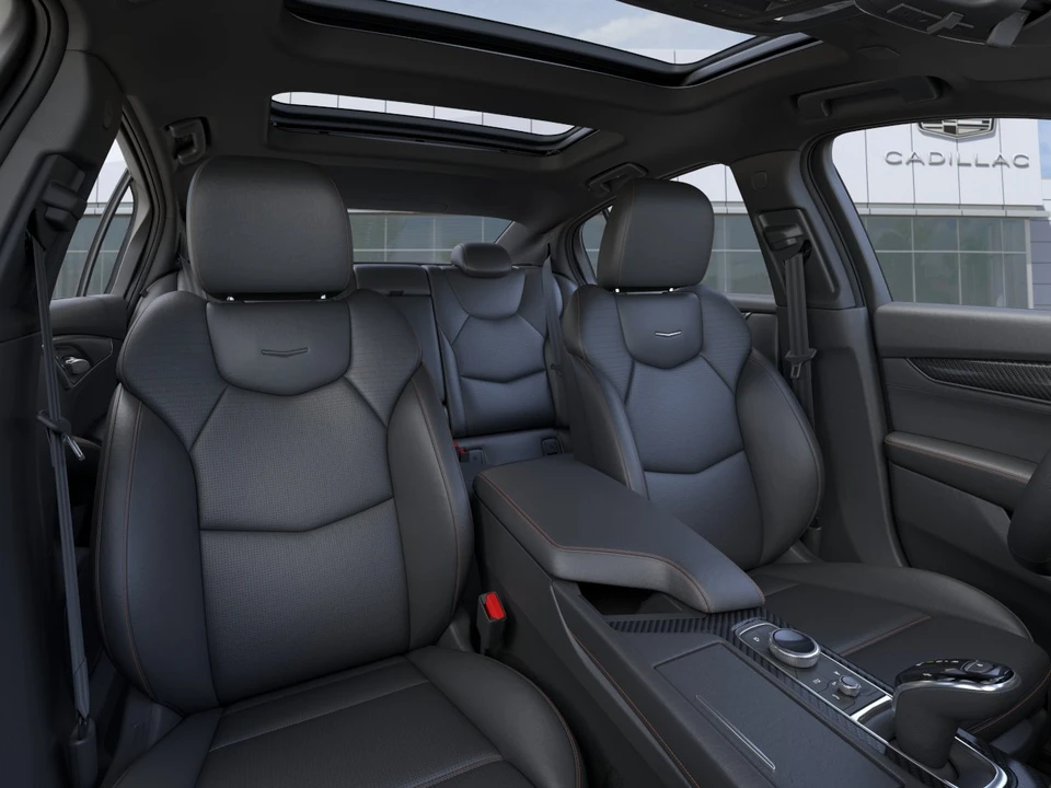 2026 Cadillac CT5-V - Image 16 of 31