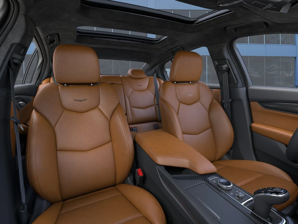 2026 Cadillac CT5-V - Image 16 of 31