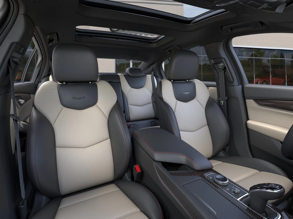 2026 Cadillac CT5-V - Image 16 of 31