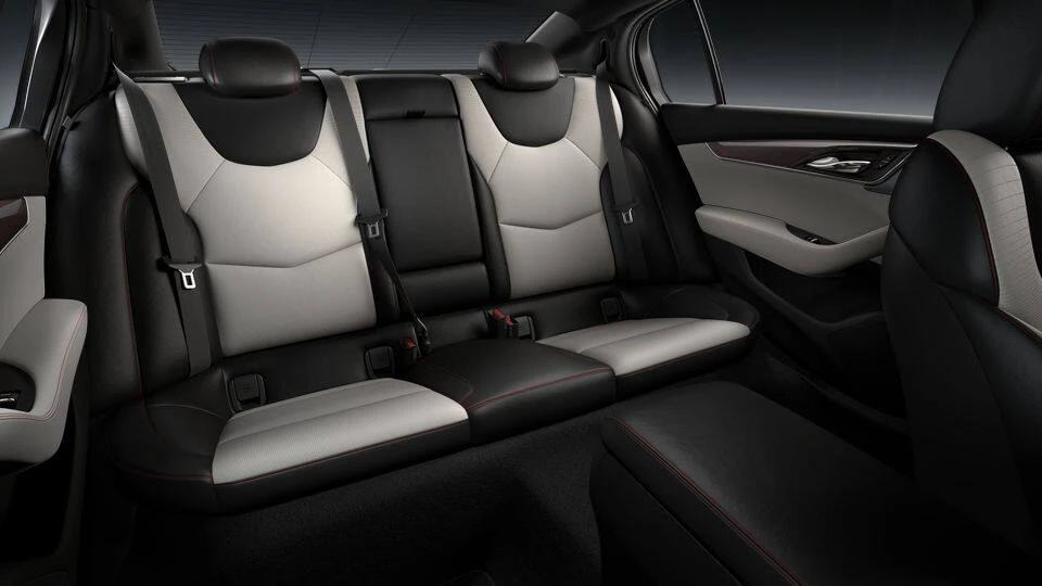 2026 Cadillac CT5-V - Image 12 of 13