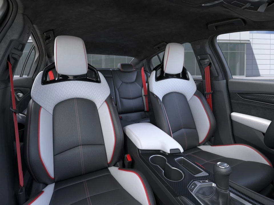 2026 Cadillac CT5-V Blackwing - Image 16 of 31