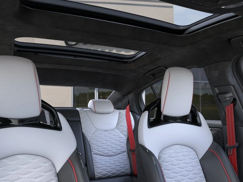 2026 Cadillac CT5-V Blackwing - Image 24 of 31