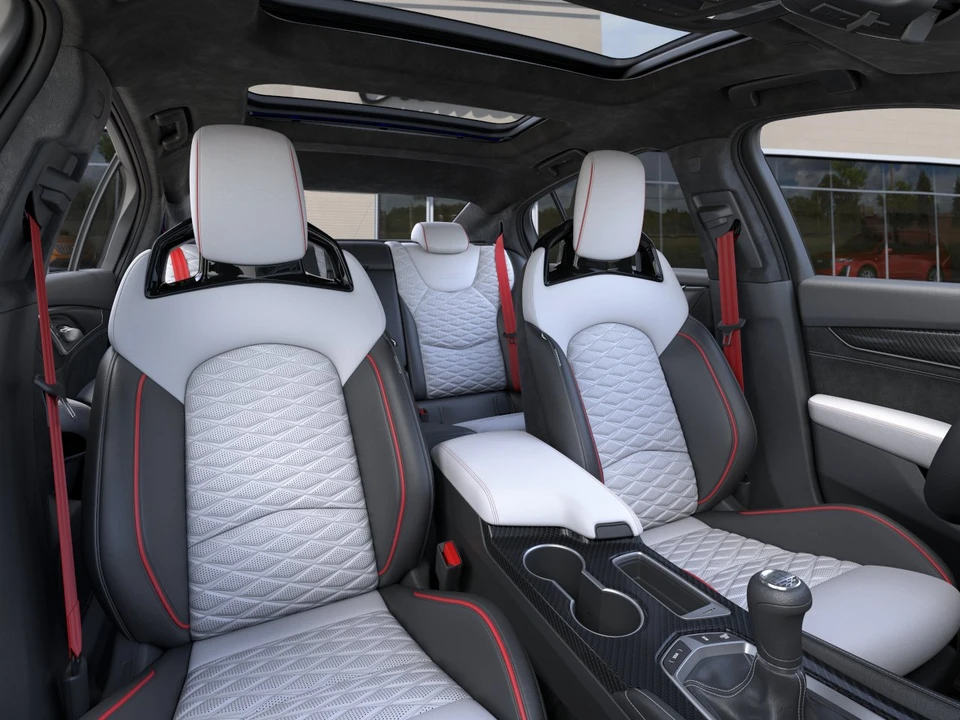 2026 Cadillac CT5-V Blackwing - Image 16 of 31