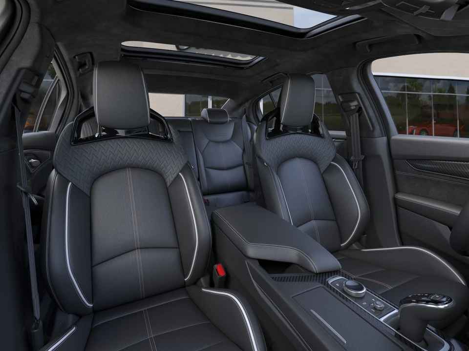 2026 Cadillac CT5-V Blackwing - Image 16 of 31