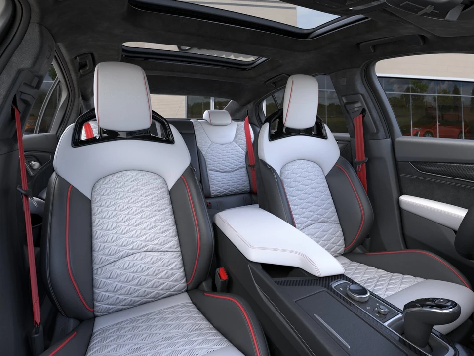 2026 Cadillac CT5-V Blackwing - Image 16 of 31