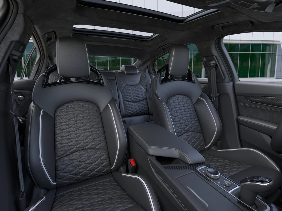 2026 Cadillac CT5-V Blackwing - Image 16 of 31
