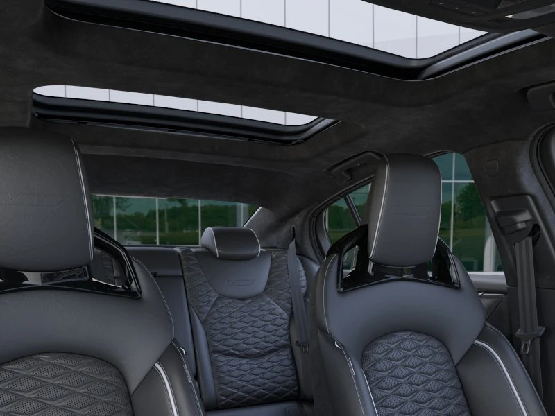 2026 Cadillac CT5-V Blackwing - Image 24 of 31