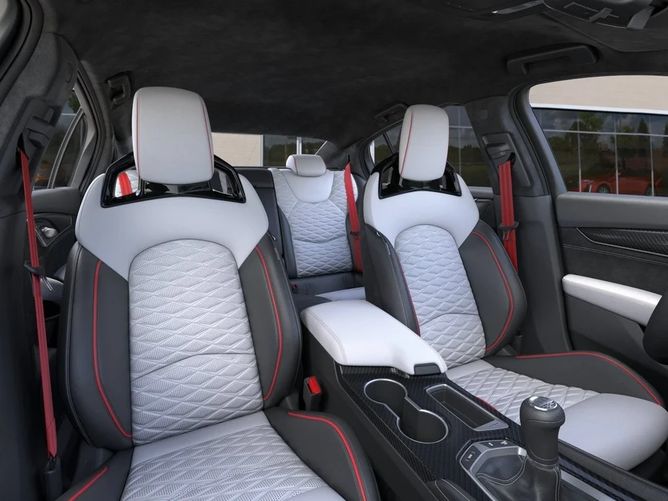 2026 Cadillac CT5-V Blackwing - Image 16 of 31