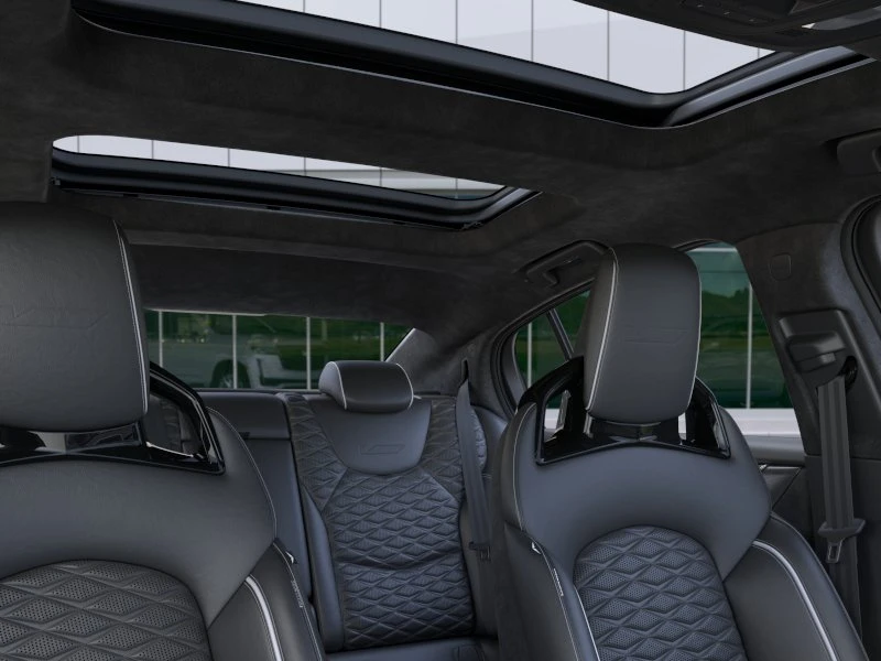 2026 Cadillac CT5-V Blackwing - Image 24 of 31