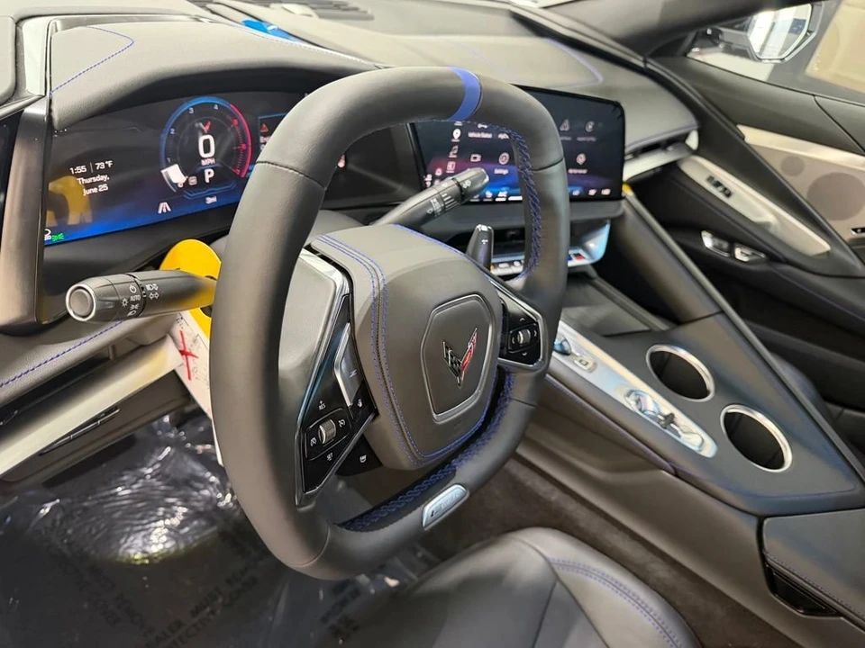 2026 Chevrolet Corvette C8 E-Ray - Image 17 of 31