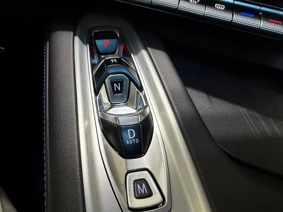 2026 Chevrolet Corvette C8 E-Ray - Image 25 of 31