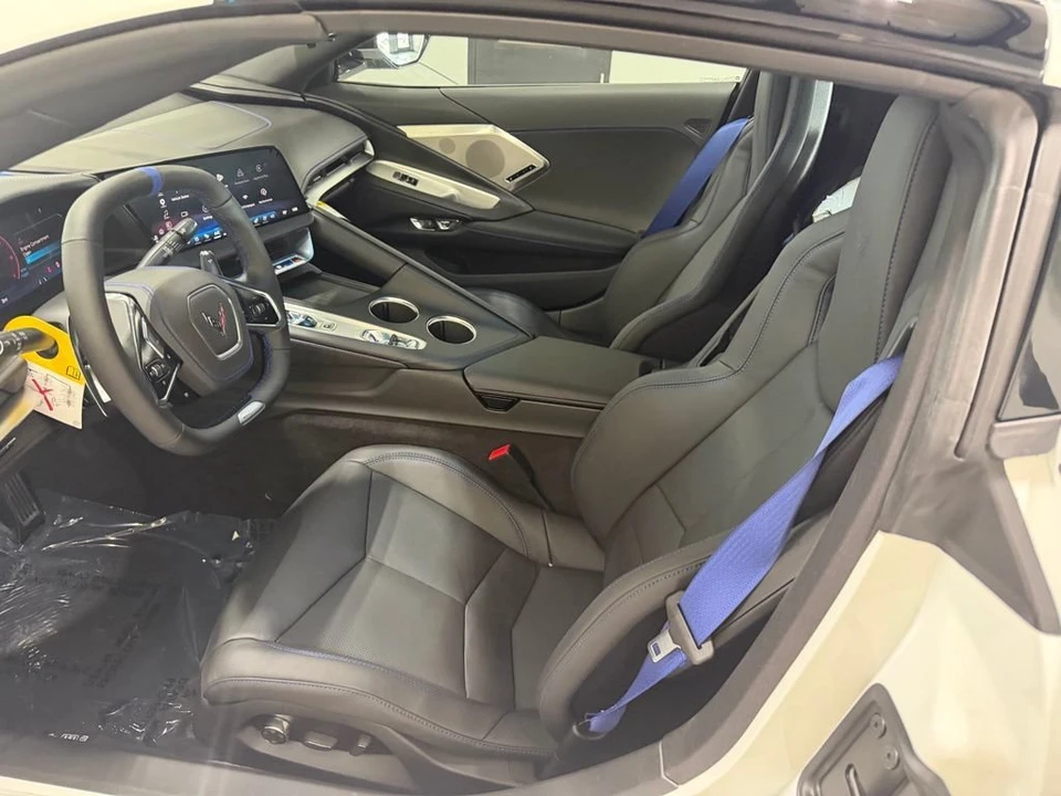 2026 Chevrolet Corvette C8 E-Ray - Image 31 of 31