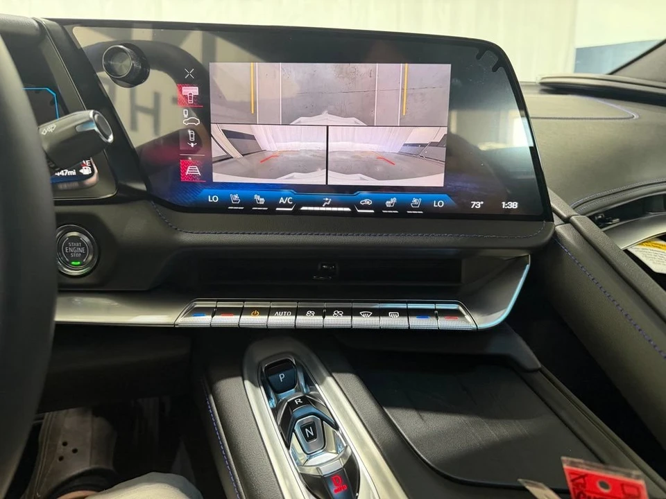 2026 Chevrolet Corvette C8 E-Ray - Image 21 of 31