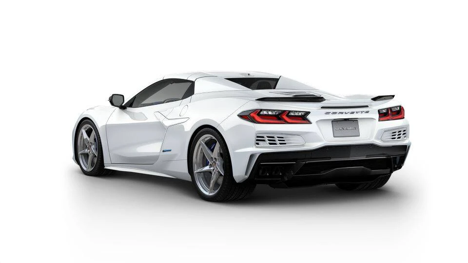 2026 Chevrolet Corvette C8 E-Ray - Image 5 of 13