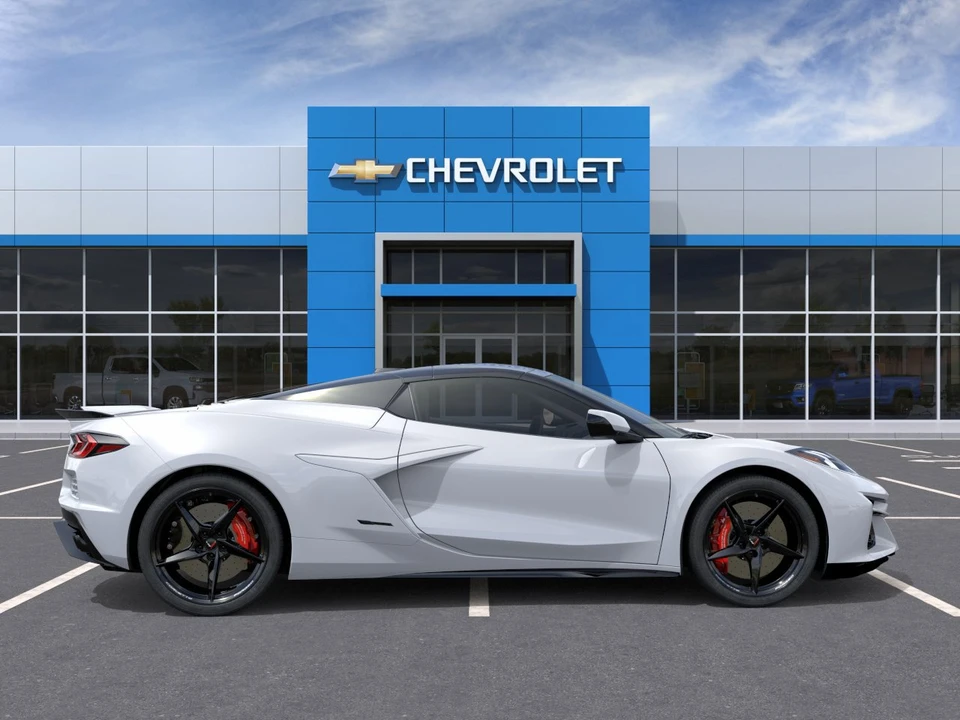 2026 Chevrolet Corvette C8 E-Ray - Image 7 of 31