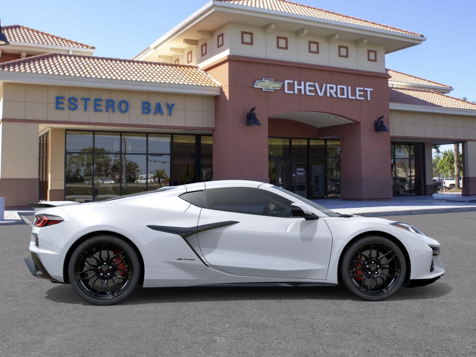 2026 Chevrolet Corvette C8 Z06 - Image 5 of 31