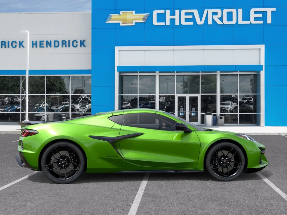 2026 Chevrolet Corvette C8 Z06 - Image 7 of 31