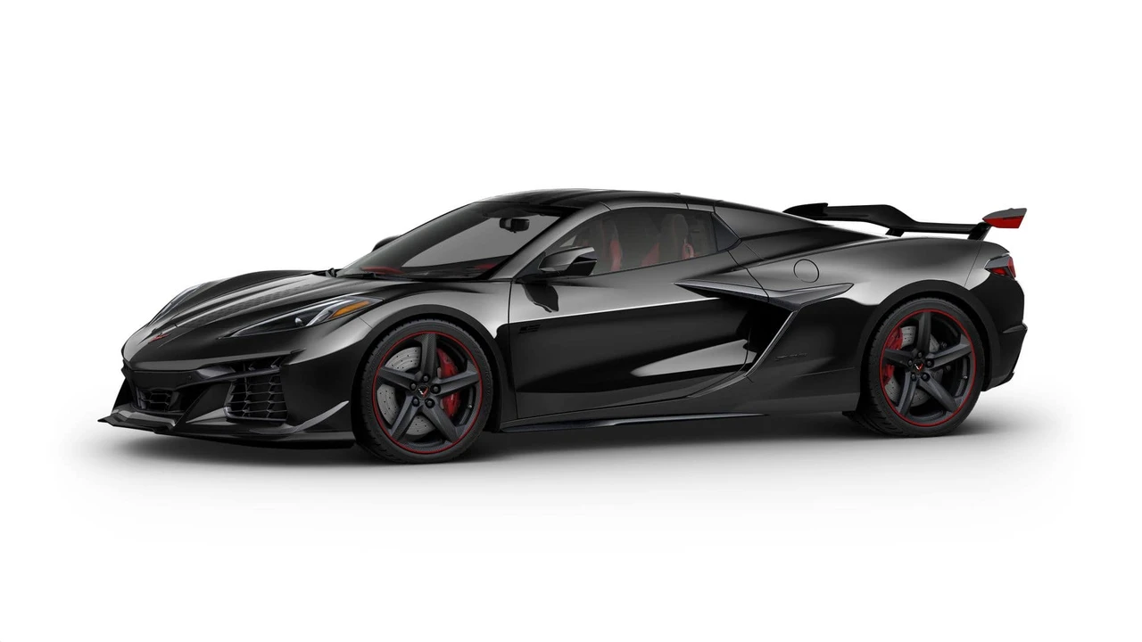 2026 Chevrolet Corvette C8 Z06 - Image 26 of 31