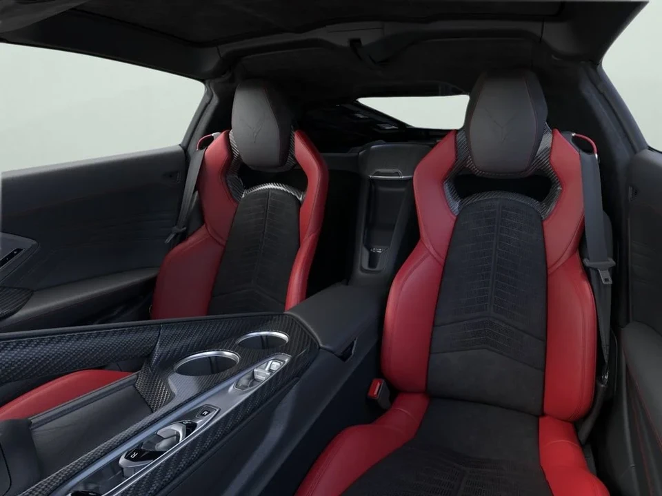 2026 Chevrolet Corvette C8 Z06 - Image 16 of 31
