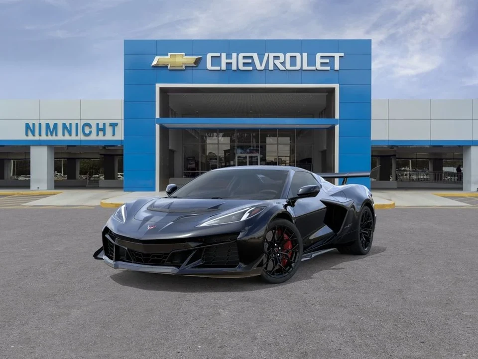 2026 Chevrolet Corvette C8 ZR1 - Image 8 of 31