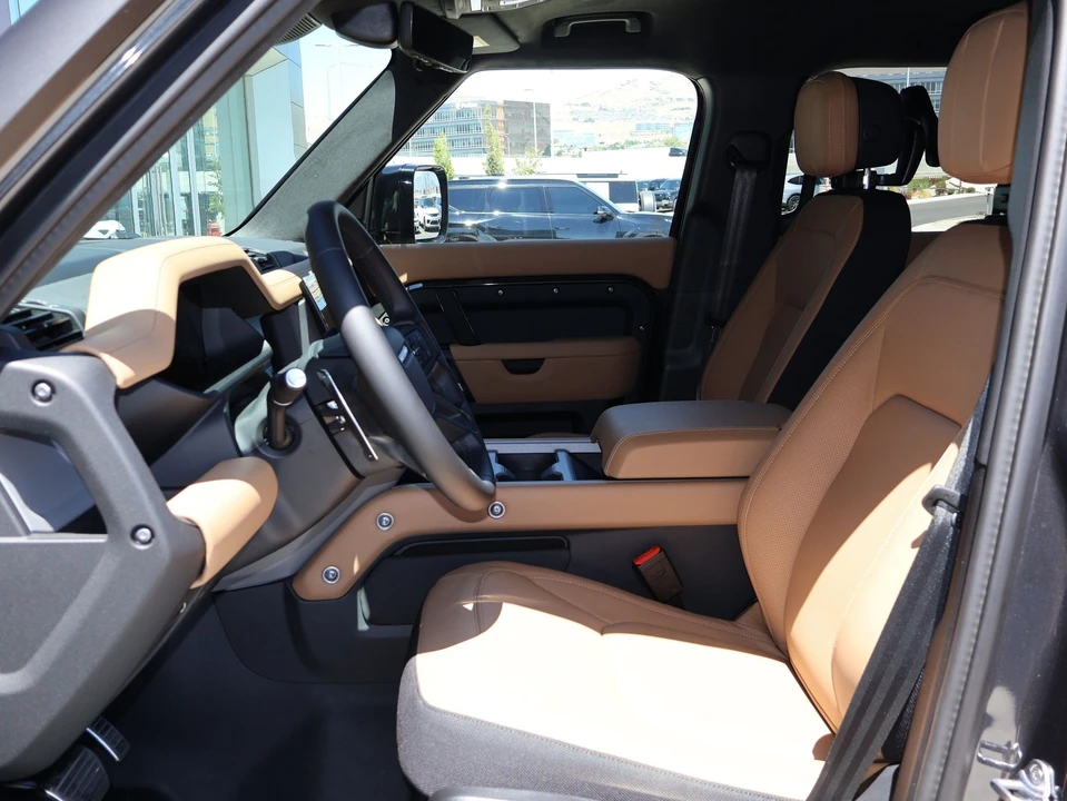 2026 Land Rover Defender L663 - Image 15 of 20