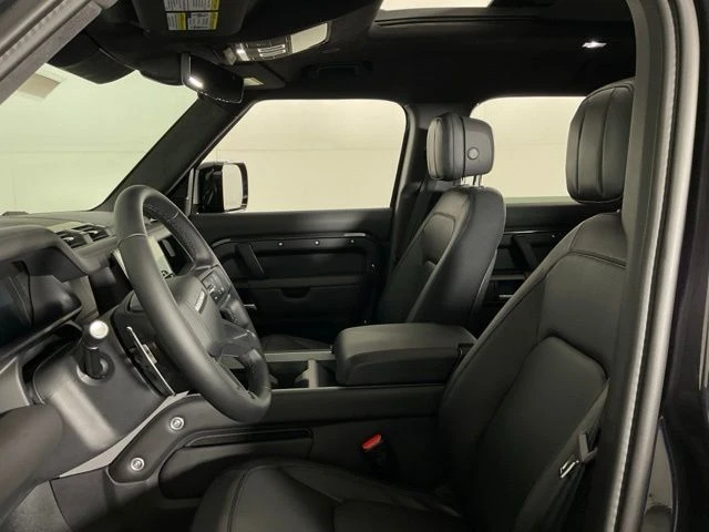 2026 Land Rover Defender L663 - Image 27 of 31