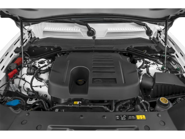 2026 Land Rover Defender 130 - Image 9 of 13