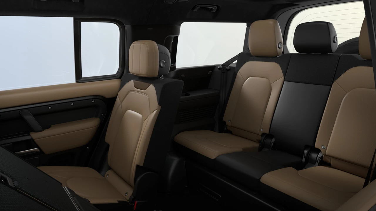 2026 Land Rover Defender 130 - Image 7 of 20