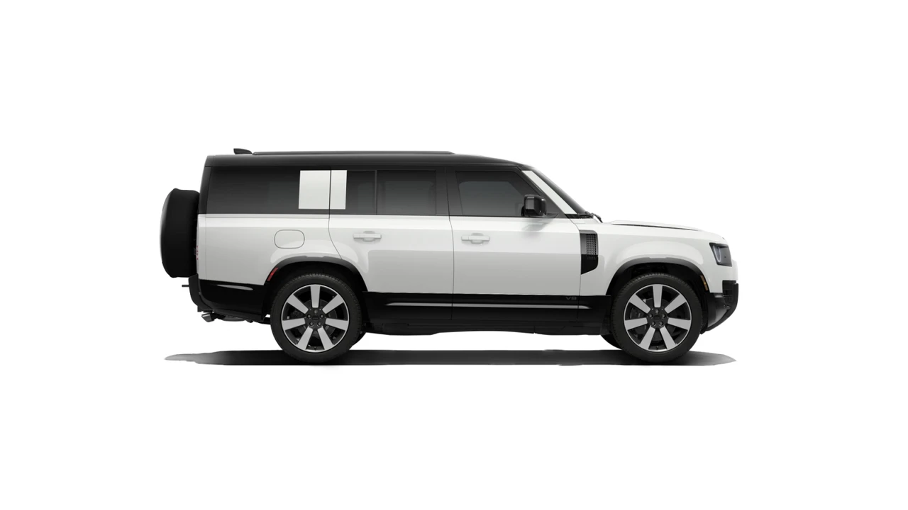 2026 Land Rover Defender 130 - Image 3 of 7
