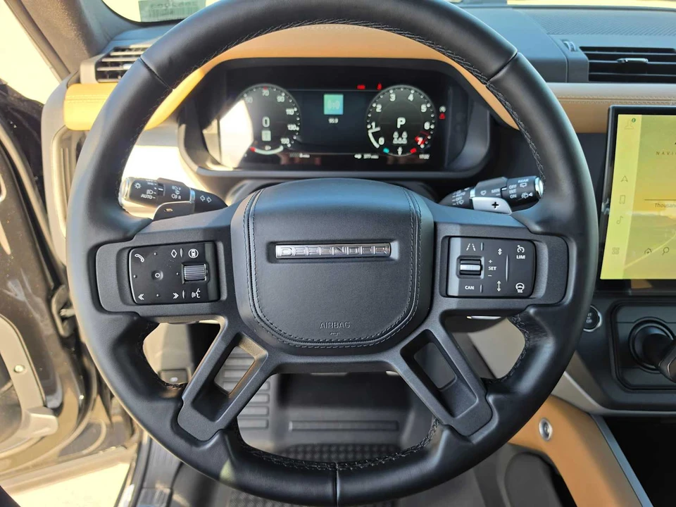 2026 Land Rover Defender V8 - Image 24 of 31