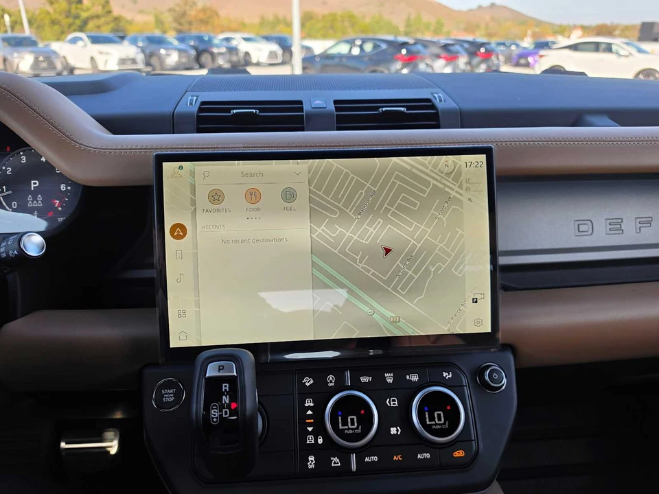 2026 Land Rover Defender V8 - Image 27 of 31