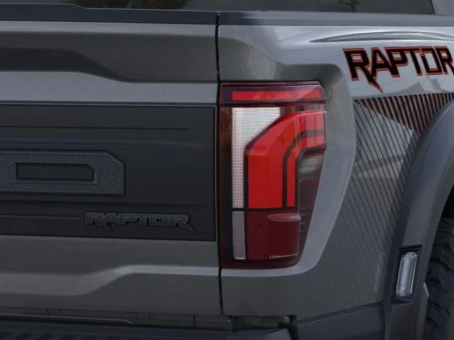 2026 Ford F-150 Raptor 14th Gen - Image 25 of 31