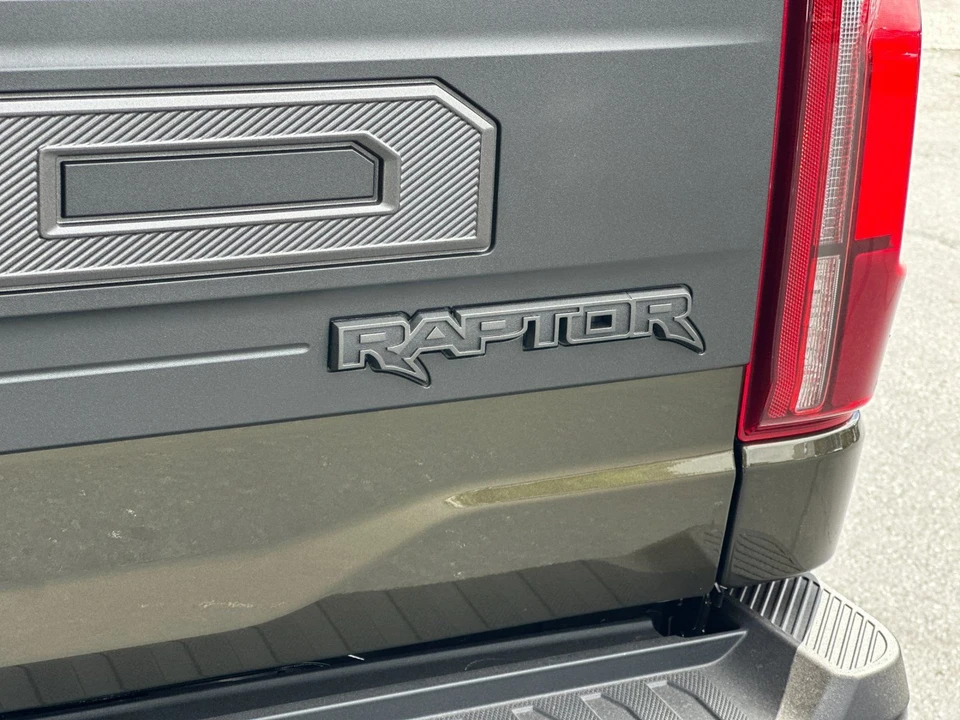 2026 Ford F-150 Raptor 14th Gen - Image 25 of 27