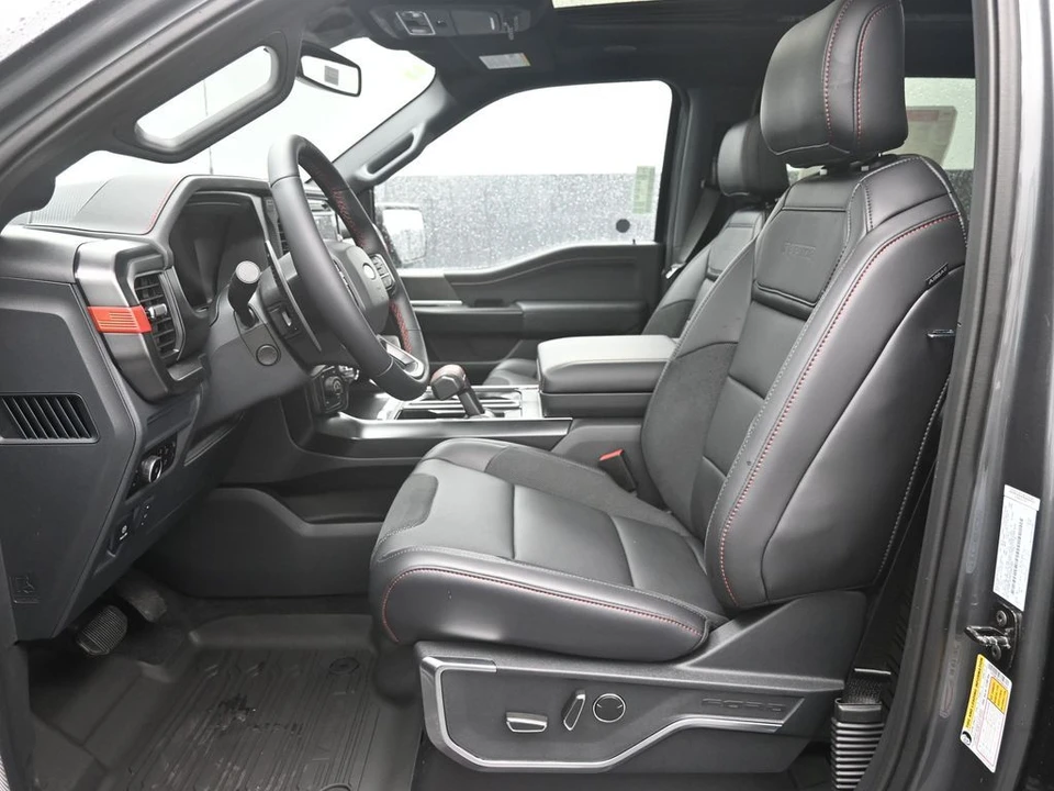 2026 Ford F-150 Raptor 14th Gen - Image 18 of 31