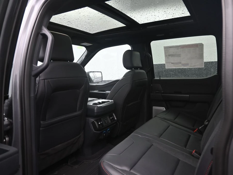 2026 Ford F-150 Raptor 14th Gen - Image 23 of 31