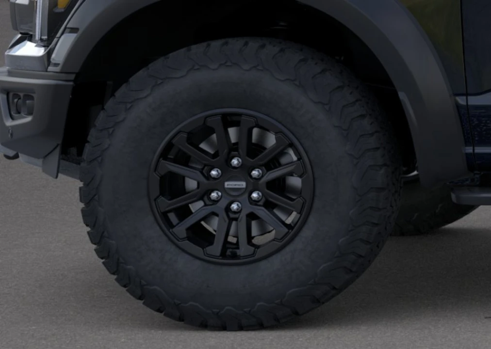 2026 Ford F-150 Raptor 14th Gen - Image 19 of 22