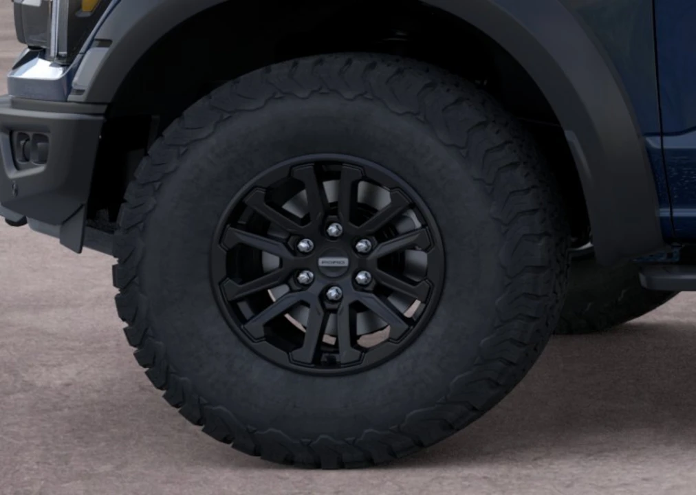 2026 Ford F-150 Raptor 14th Gen - Image 19 of 22